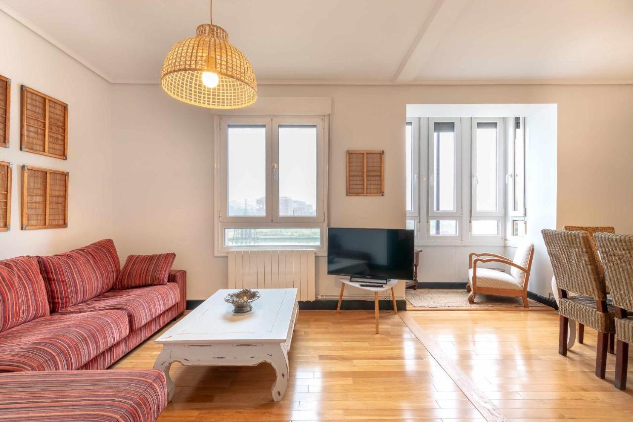 Apartamento Kuia Con Vistas Frontales A La Ria De Bilbao Cerca Del Metro Erandio Esterno foto