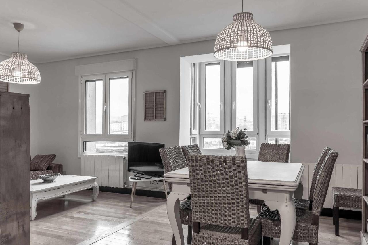 Apartamento Kuia Con Vistas Frontales A La Ria De Bilbao Cerca Del Metro Erandio Esterno foto