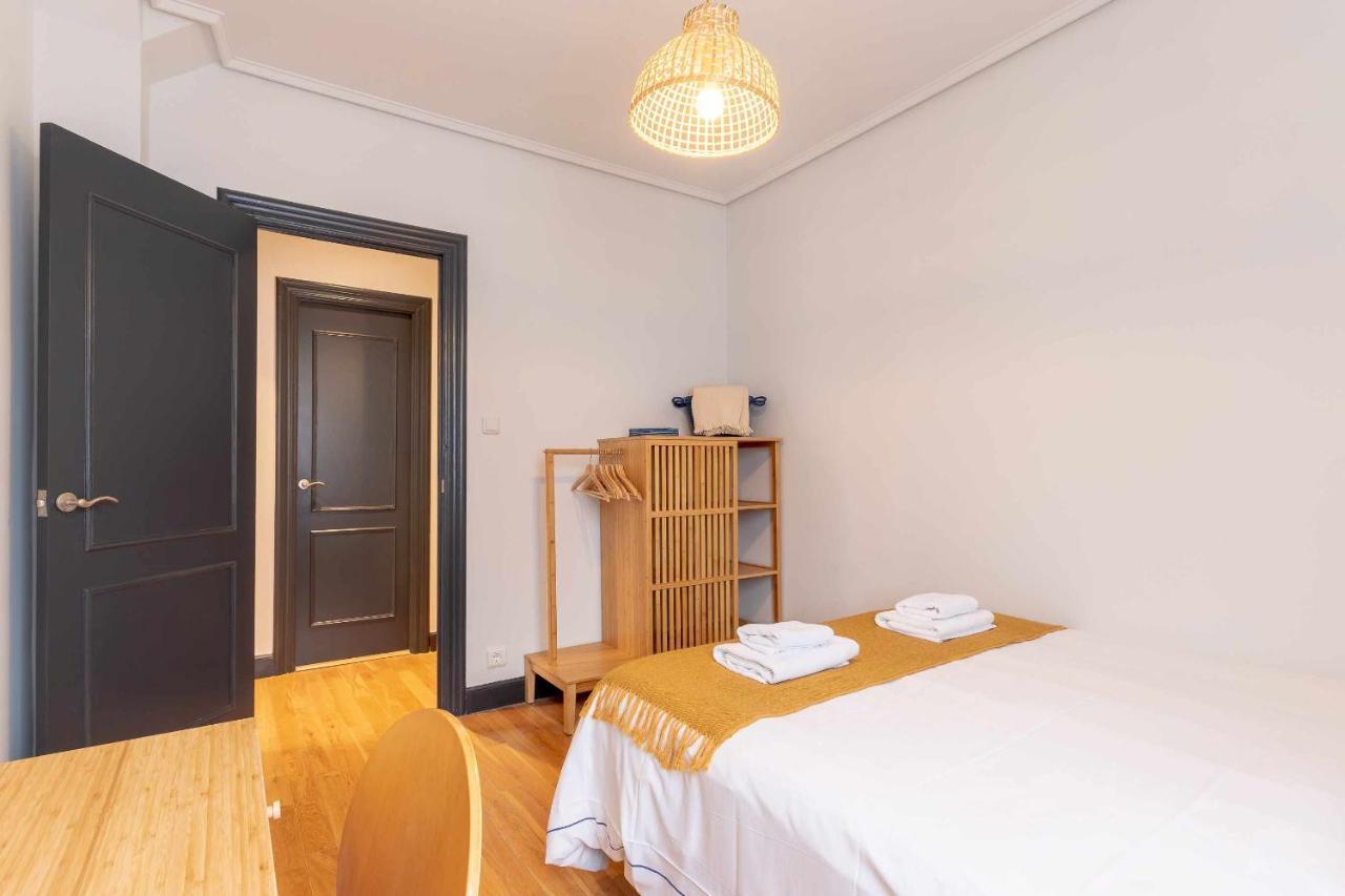 Apartamento Kuia Con Vistas Frontales A La Ria De Bilbao Cerca Del Metro Erandio Esterno foto